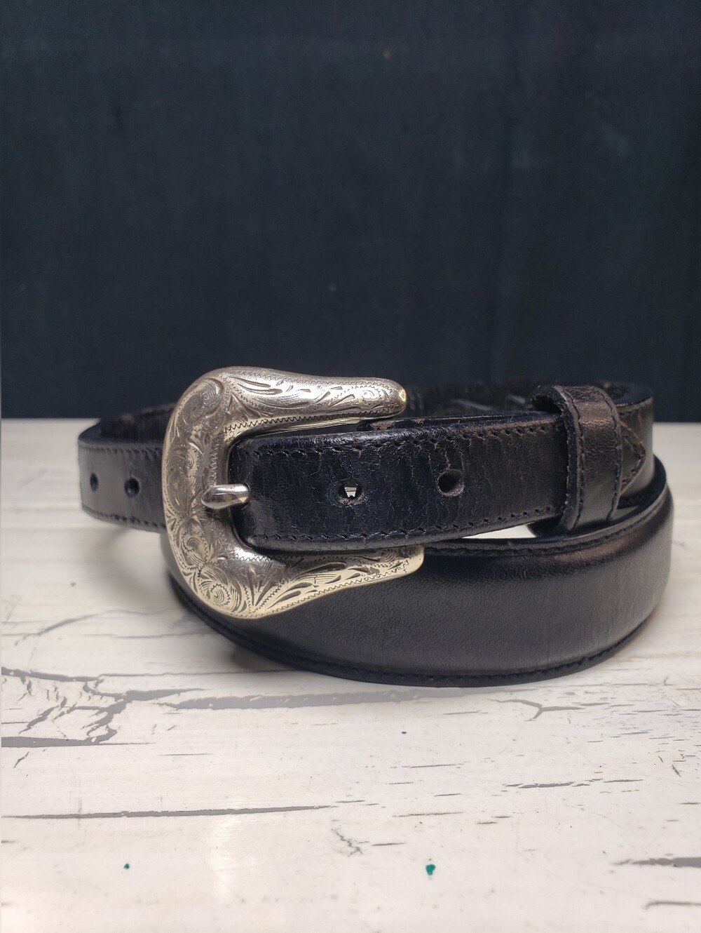 Resistol Full Grain Leather Belt w/ Decorative Buckle in Black - Men's size 32